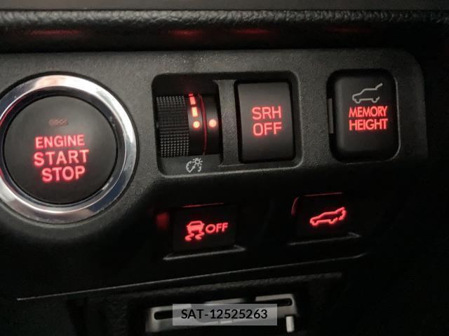 Subaru FORESTER 2015-12 8856683-17
