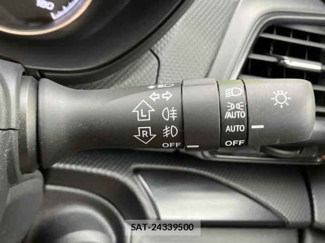 Subaru FORESTER 2024-04 8856894-15