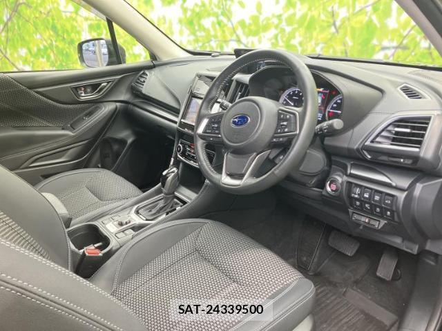 Subaru FORESTER 2024-04 8856894-4