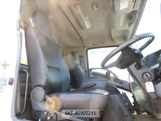 Isuzu FORWARD 2015-01 8854593-15