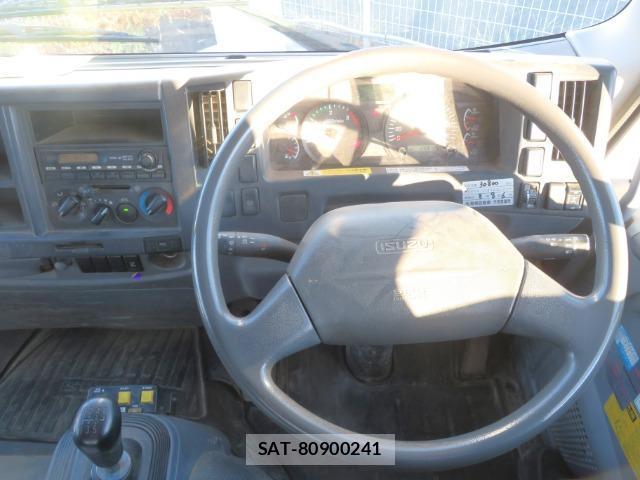 Isuzu FORWARD 2015-01 8854593-16