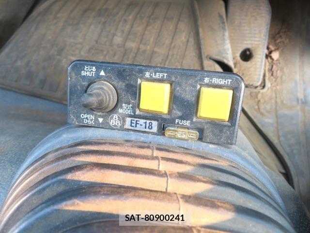 Isuzu FORWARD 2015-01 8854593-18