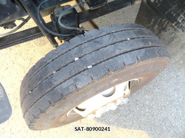 Isuzu FORWARD 2015-01 8854593-7
