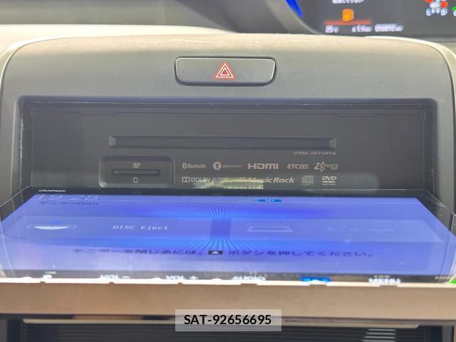 Honda FREED HYBRID 2018-04 8855640-19