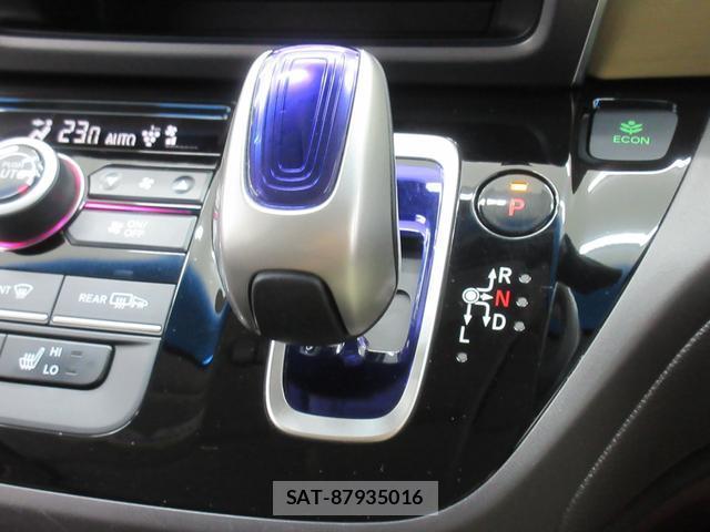 Honda FREED HYBRID 2018-07 8855649-19