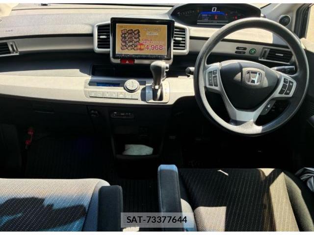 Honda FREED HYBRID 2015-08 8856746-2
