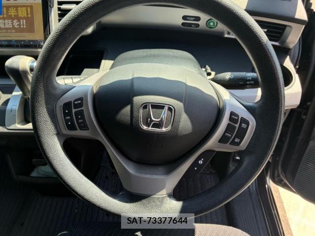 Honda FREED HYBRID 2015-08 8856746-6