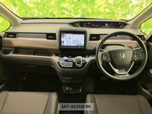 Honda FREED HYBRID 2023-06 8856939-3