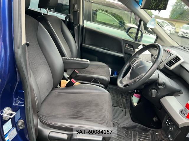 Honda FREED 2014-07 8855138-6