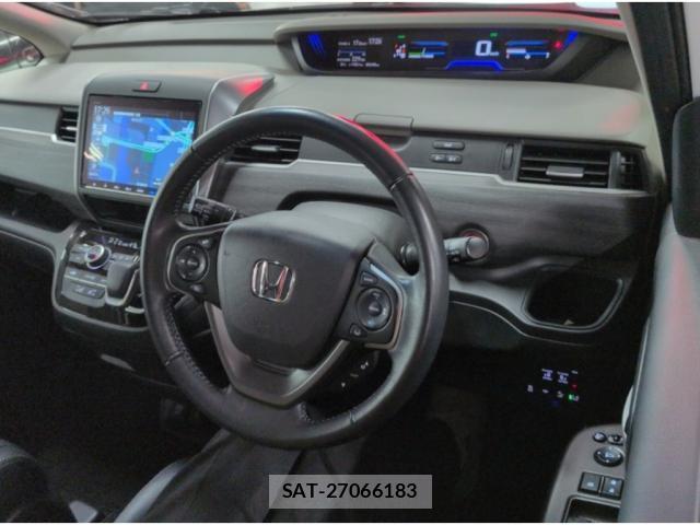 Honda FREED 2023-01 8856322-2
