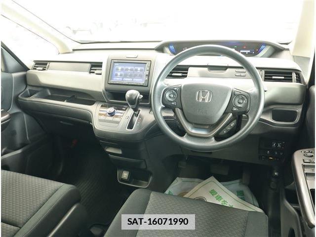 Honda FREED 2019-08 8853940-1