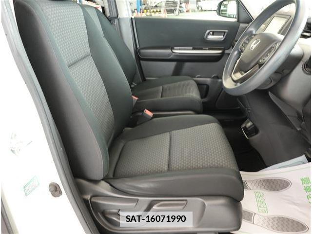 Honda FREED 2019-08 8853940-14