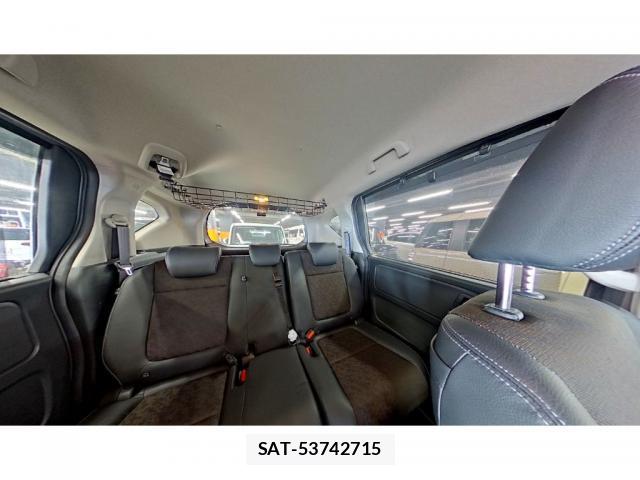 Honda FREED 2024-03 8856564-10