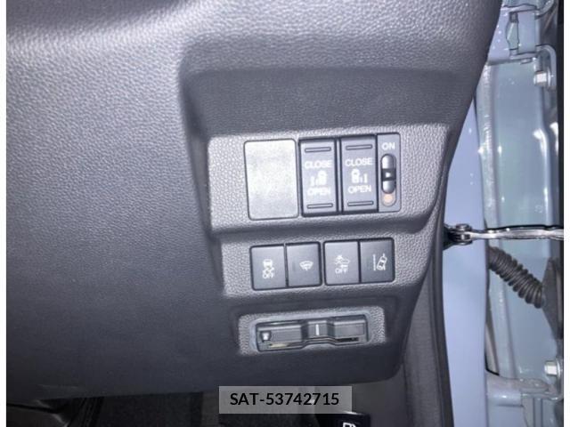 Honda FREED 2024-03 8856564-9