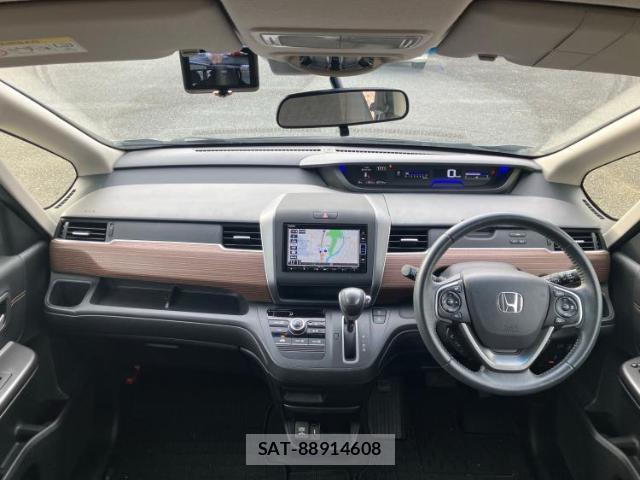 Honda FREED 2020-01 8856974-3