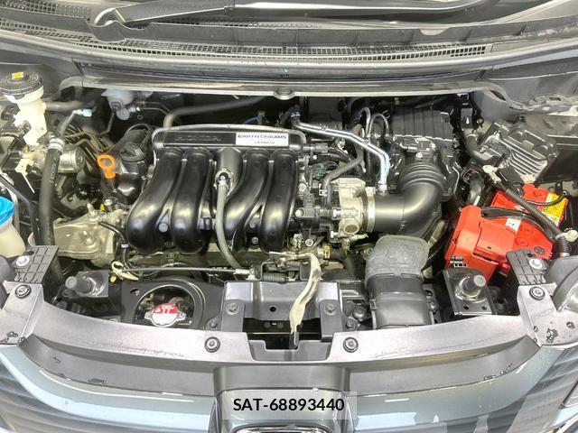 Honda FREED 2017-11 8854337-17