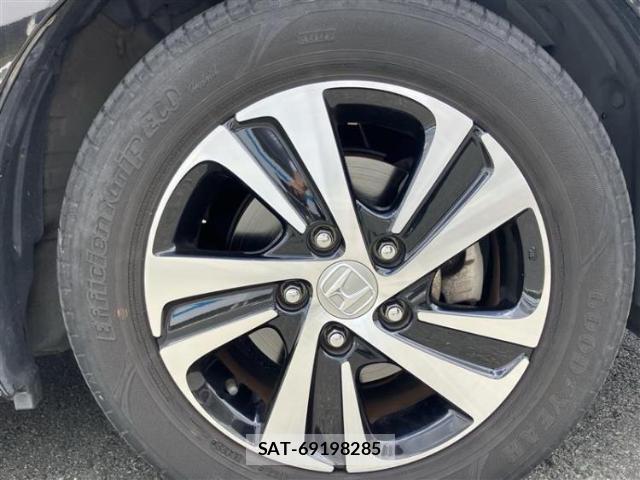 Honda FREED 2018-03 8855247-17