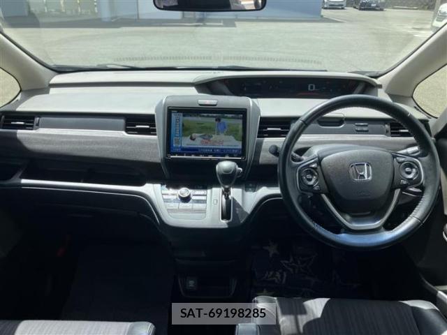Honda FREED 2018-03 8855247-3