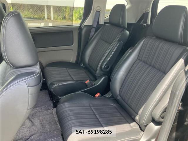 Honda FREED 2018-03 8855247-6