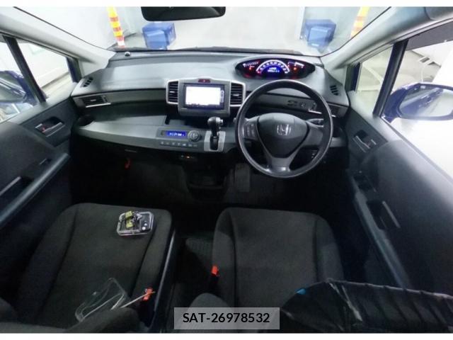 Honda FREED 2014-10 8855911-2