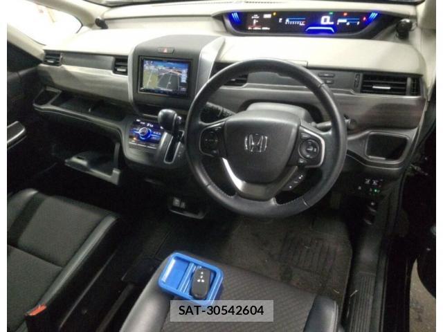 Honda FREED 2021-02 8856566-2