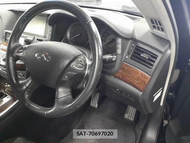 Nissan FUGA 2015-03 8855782-2