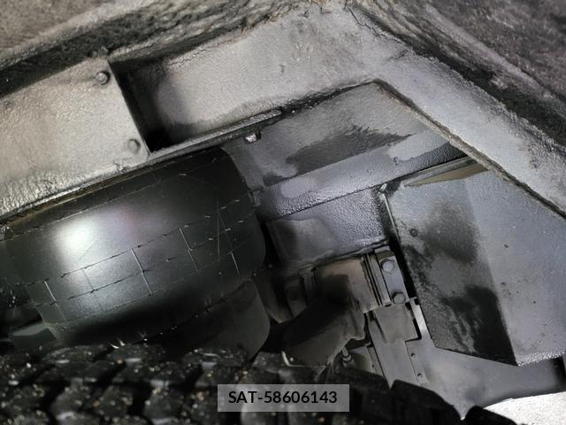 Isuzu GALA 2001-03 8854239-16
