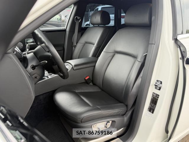 ROLLS-ROYCE GHOST 2012-03 8854679-6