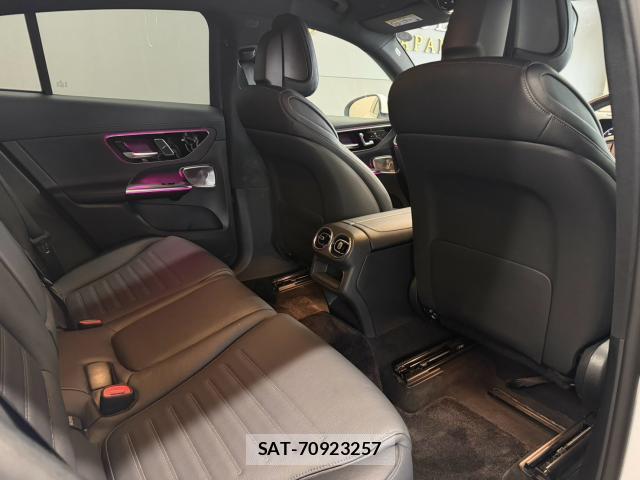 Mercedes Benz GLC-CLASS 2024-08 8855518-16