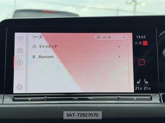 VolksWagen GOLF GTI 2022-05 8854089-10