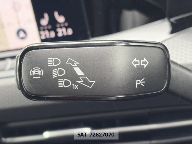 VolksWagen GOLF GTI 2022-05 8854089-15