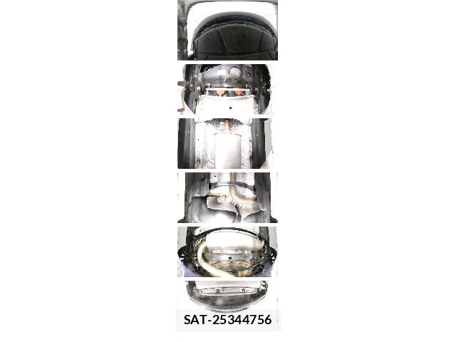 VolksWagen GOLF TOURAN 2021-11 8855816-12