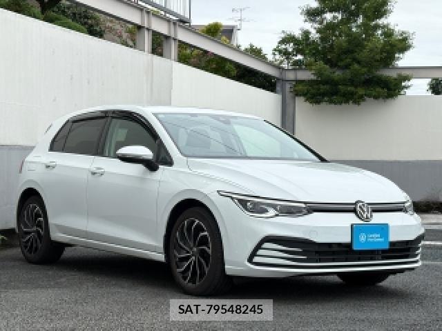 VolksWagen GOLF 2023-08 8855810-2