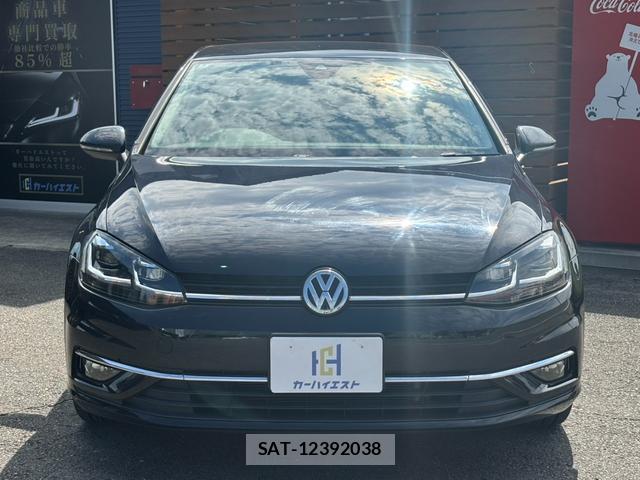 VolksWagen GOLF 2018-06 8856510-2
