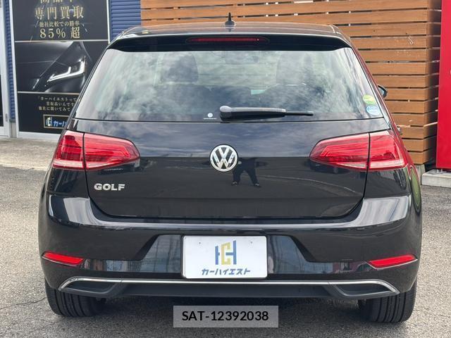 VolksWagen GOLF 2018-06 8856510-5