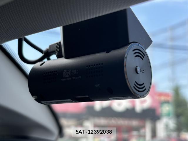VolksWagen GOLF 2018-06 8856510-7