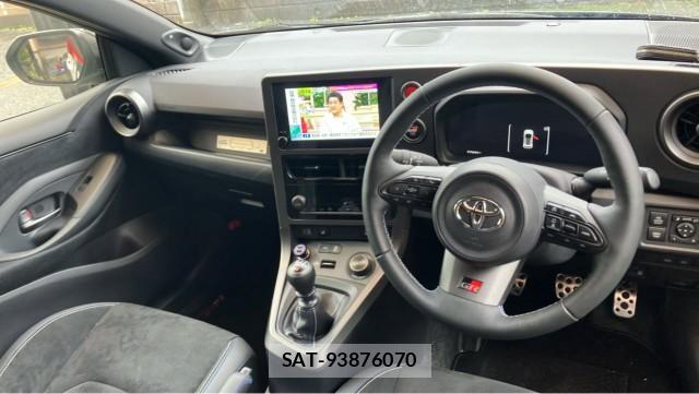 Toyota Gr Yaris 2024-10 8855312-2