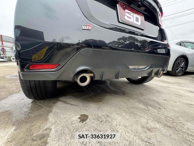 Toyota Gr Yaris 2022-10 8856177-13