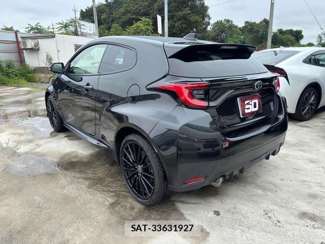 Toyota Gr Yaris 2022-10 8856177-15