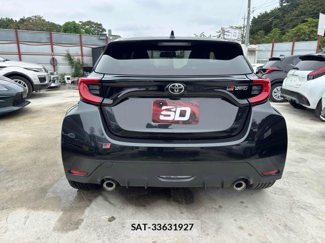 Toyota Gr Yaris 2022-10 8856177-17