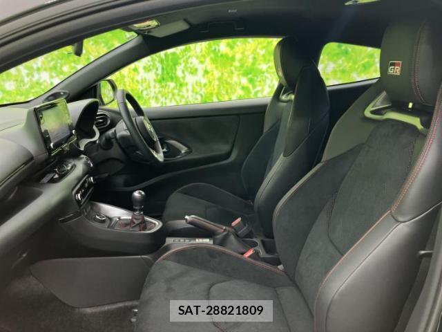 Toyota Gr Yaris 2021-02 8857004-5
