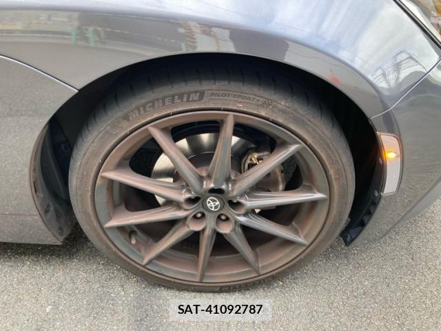 Toyota GR86 2022-01 8854464-2