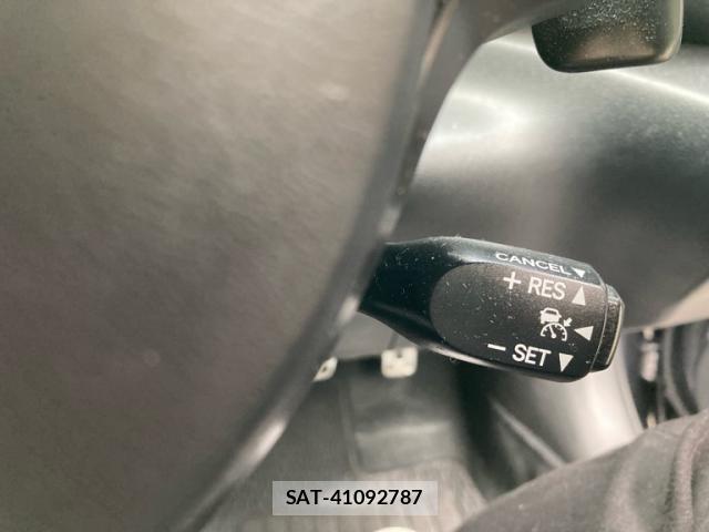 Toyota GR86 2022-01 8854464-8