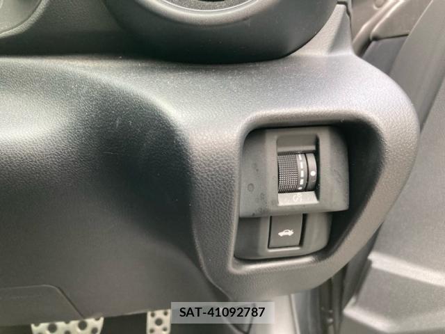 Toyota GR86 2022-01 8854464-9