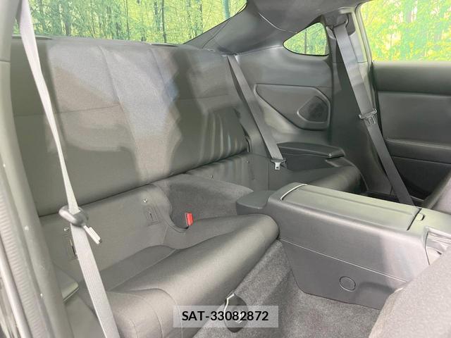 Toyota GR86 2023-04 8854628-8