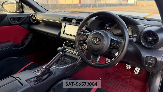 Toyota GR86 2024-06 8855396-2