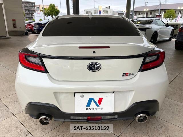 Toyota GR86 2023-07 8856207-15