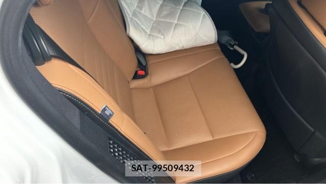 Lexus GS 2017-06 8855306-6