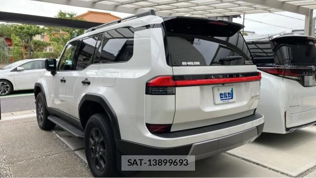 Lexus GX 2025-10 8855307-13