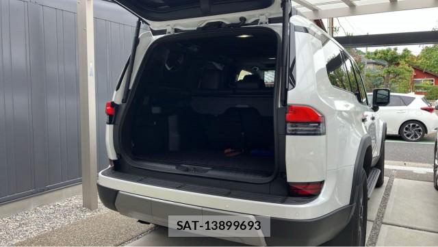 Lexus GX 2025-10 8855307-17